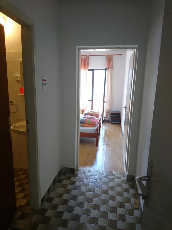 Seaside Apartments And Rooms Kotor Exterior photo